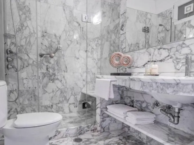 Arhondiko Vs Rhodes Town