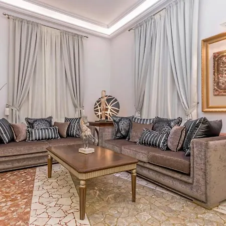 Arhondiko Vs Rhodes Town Daire Rhodes City